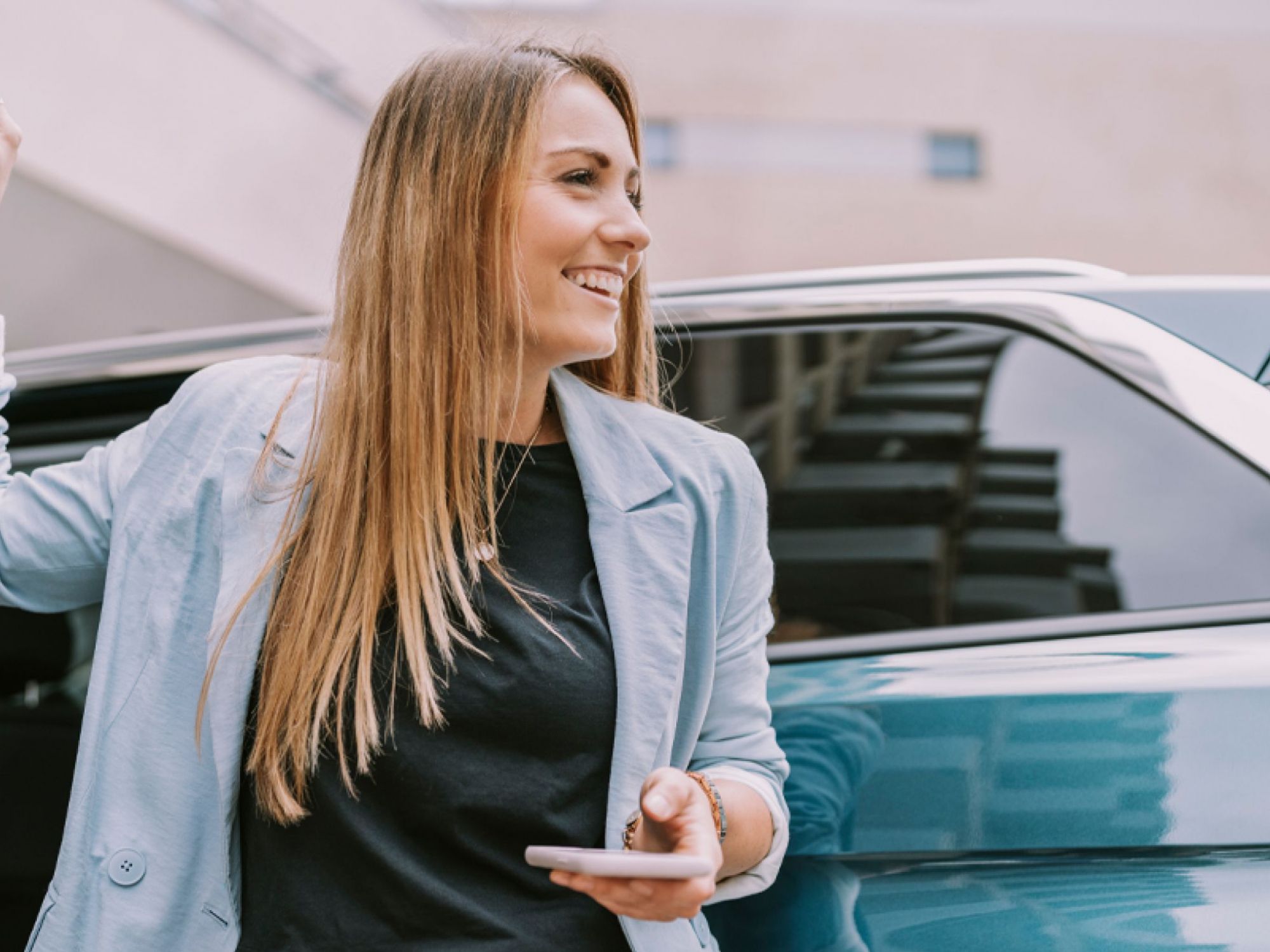 Should You Extend Your Vehicle Lease or Replace It?